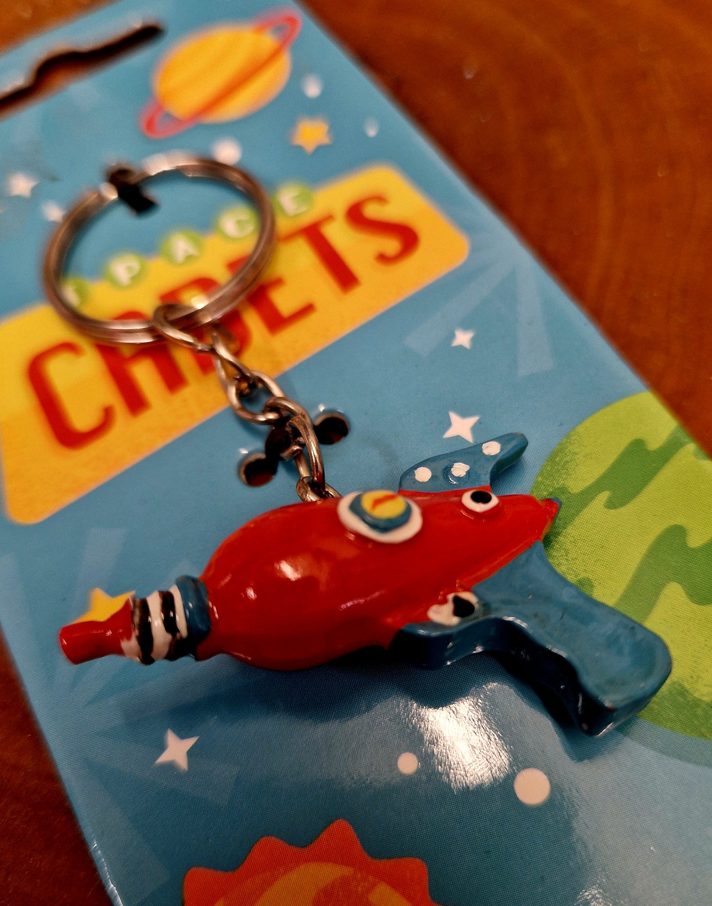 Keyring - Retro Space ray gun