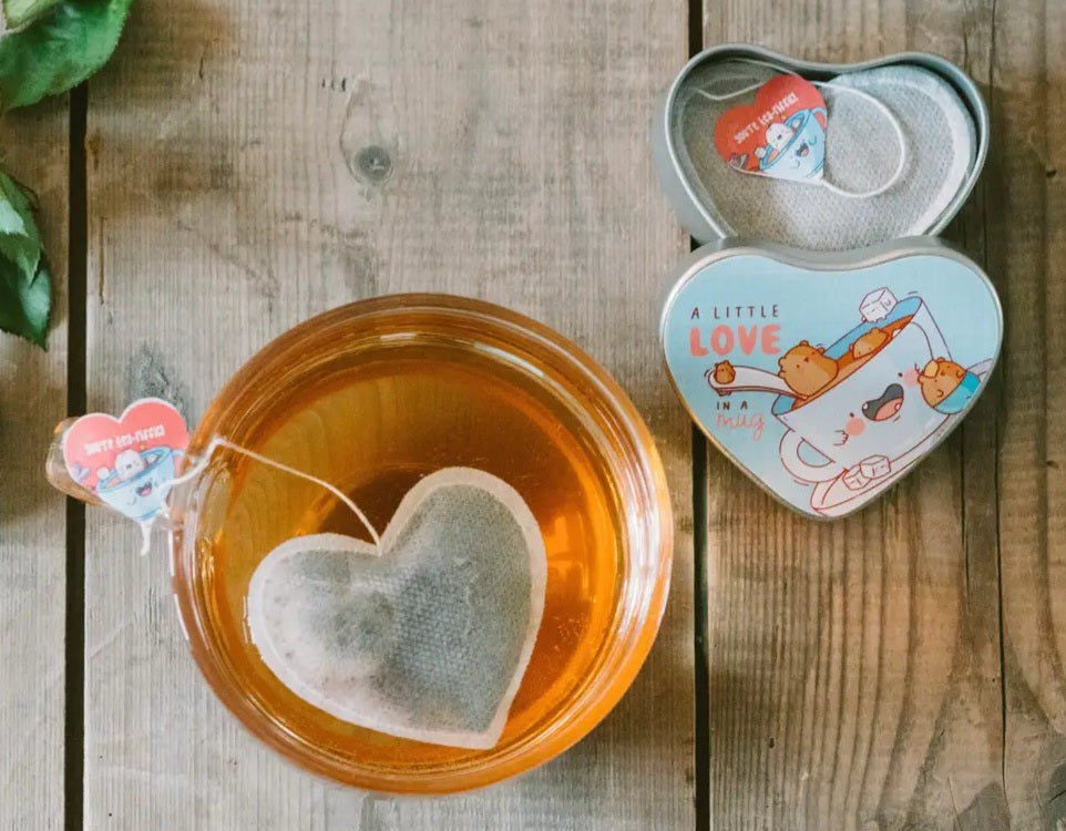 Heart shaped tea bags gift tin | Tin of 5